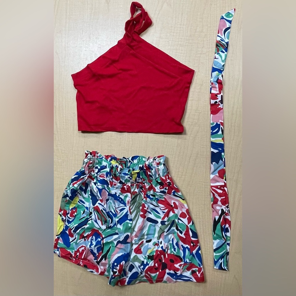 NWT SHEIN flowered shorts outfit w/ red halter top w/ belt girls size 11/12